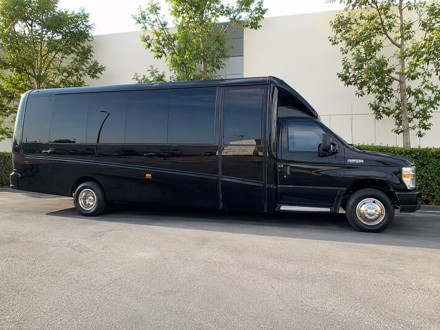 how the day of the week changes what a bus costs in lake forest california