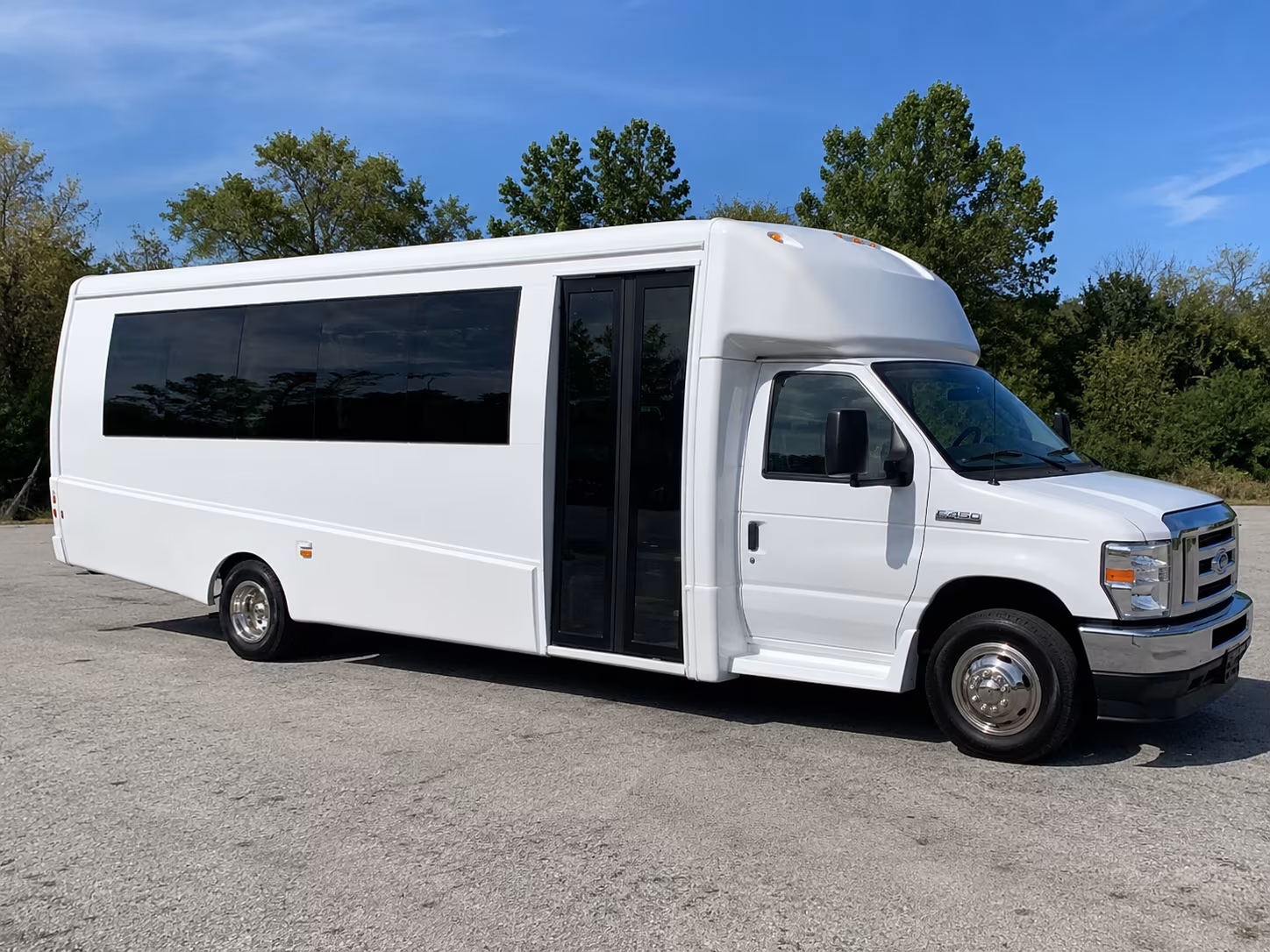 irvine concert bus rentals for groups and fans