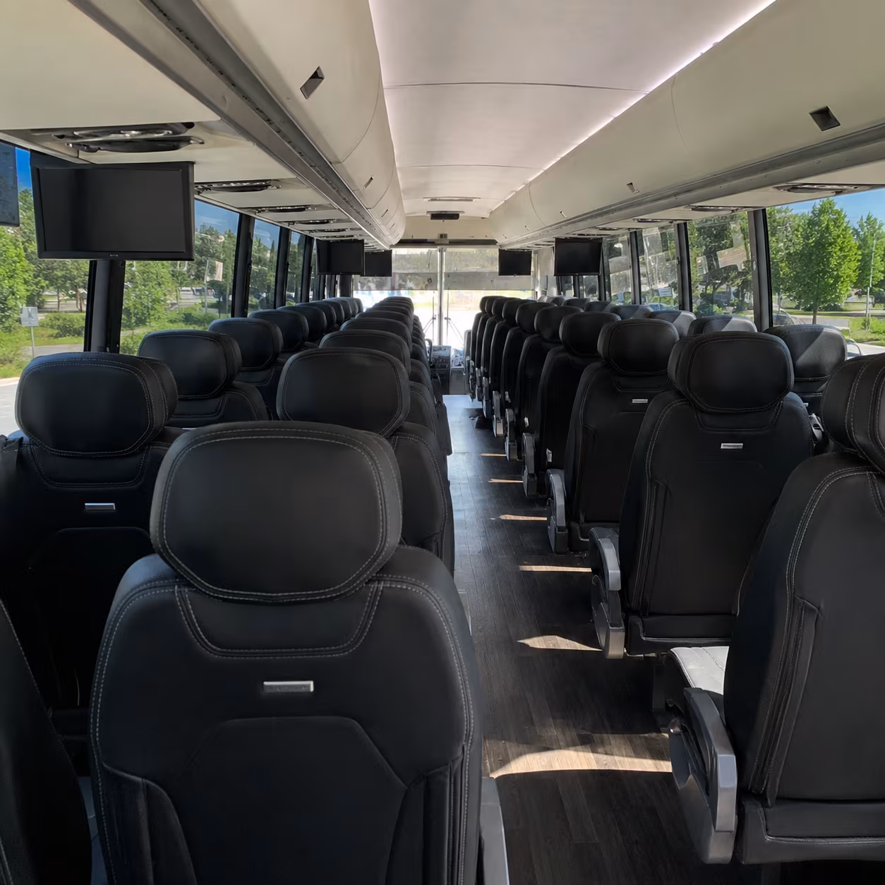 keep your team together for airport transfers to sna lax and lgb