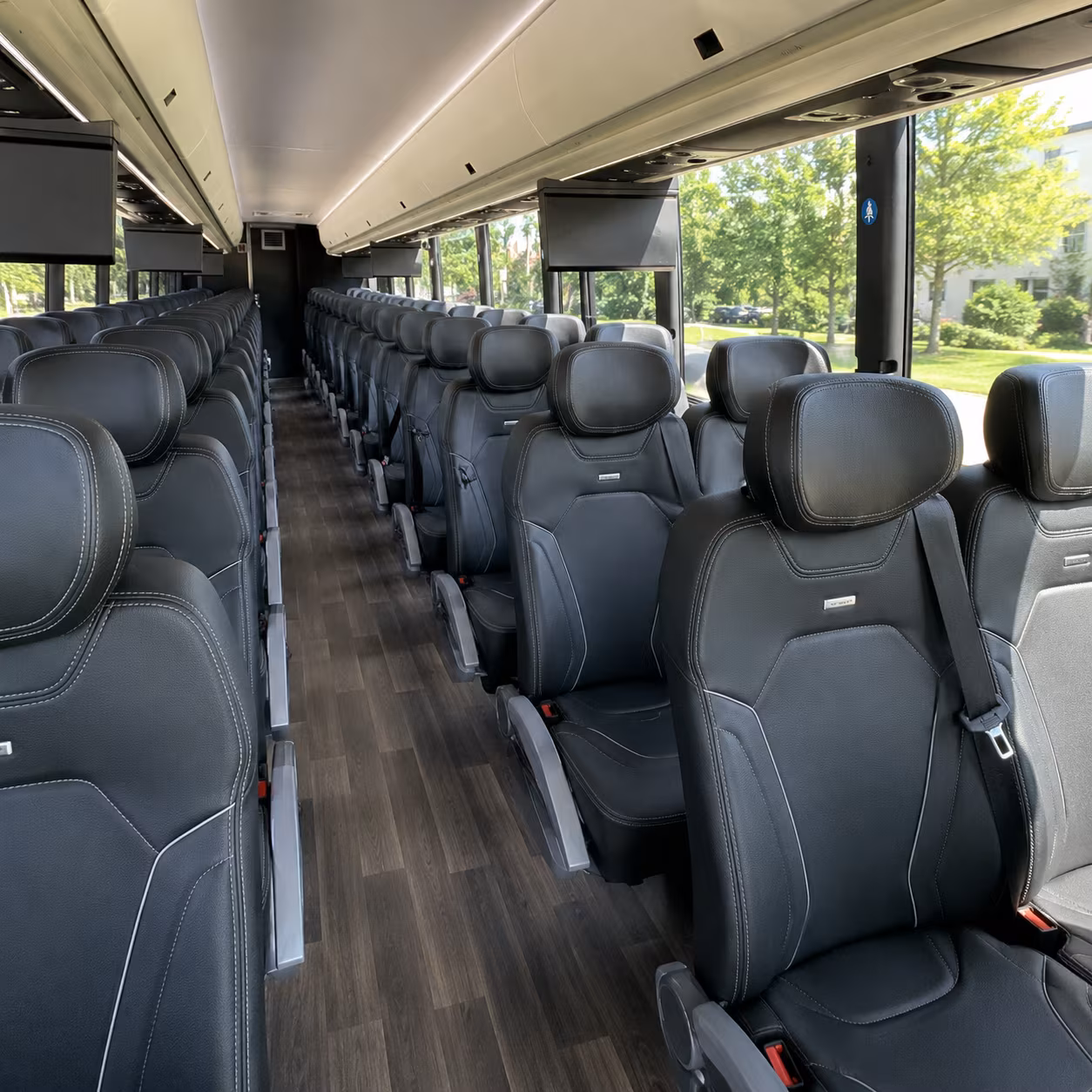 Lake Forest Long-Distance Transportation