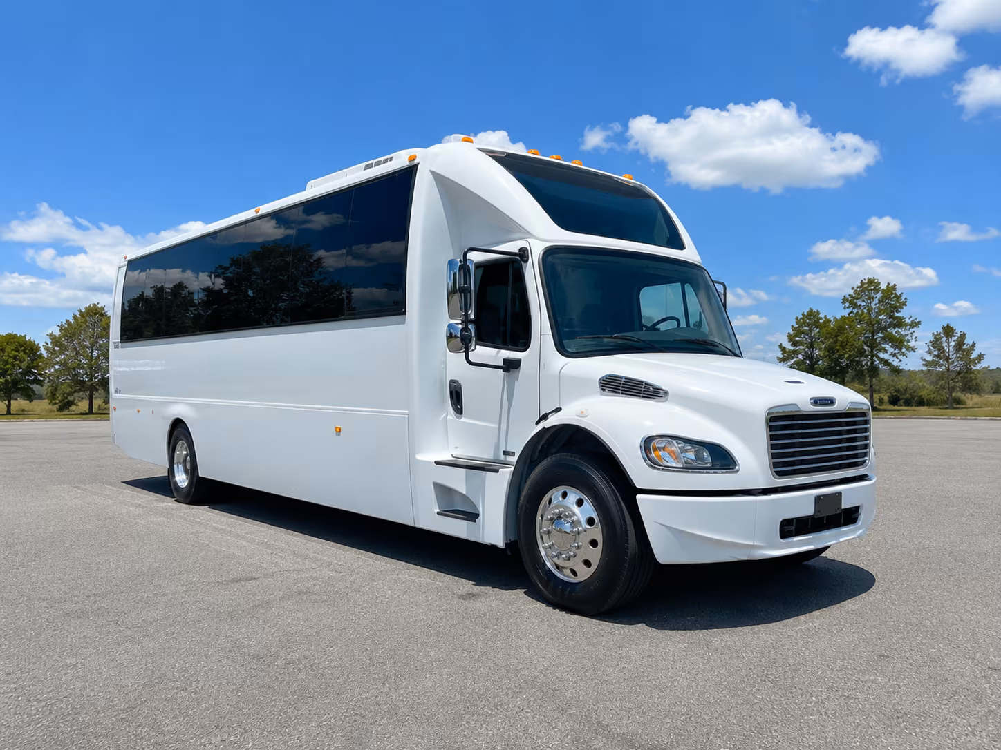lake forest party bus