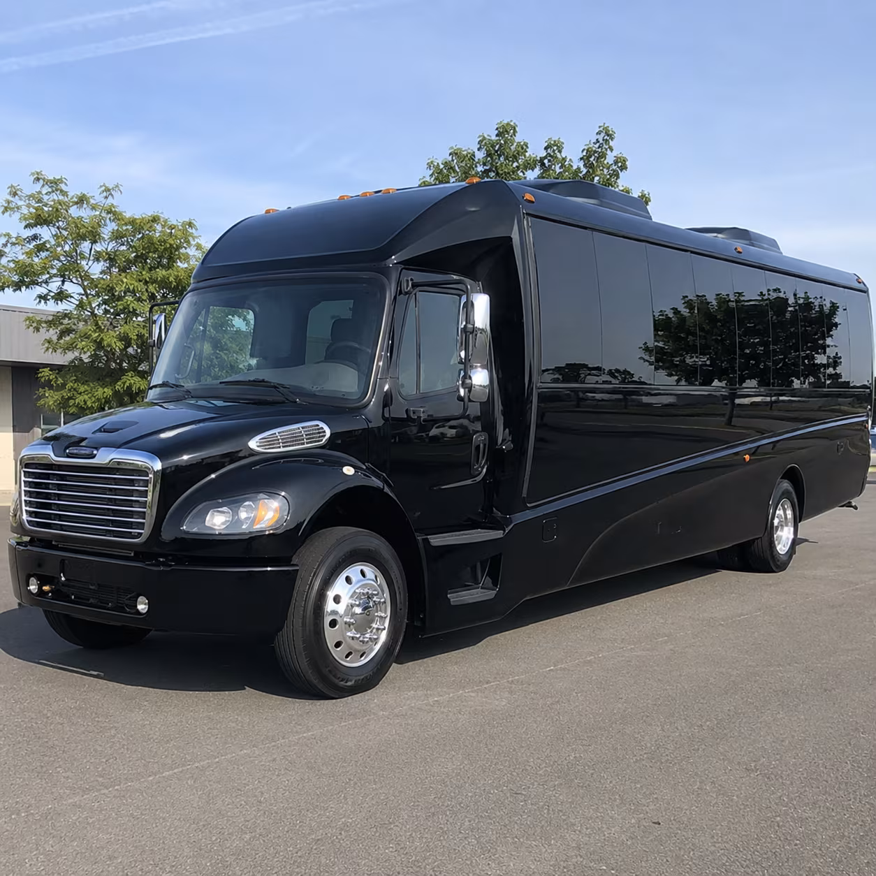 lakeforestcharterbuscompany com makes it easy to find a bus for the ranch at laguna beach