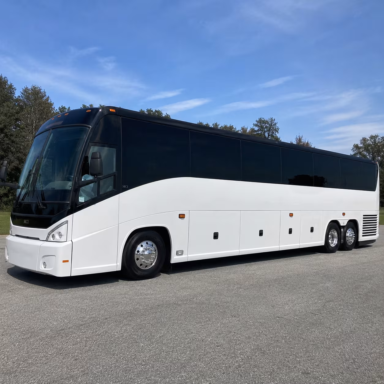 lakeforestcharterbuscompany com makes it easy to find buses for padres and snapdragon stadium trips south