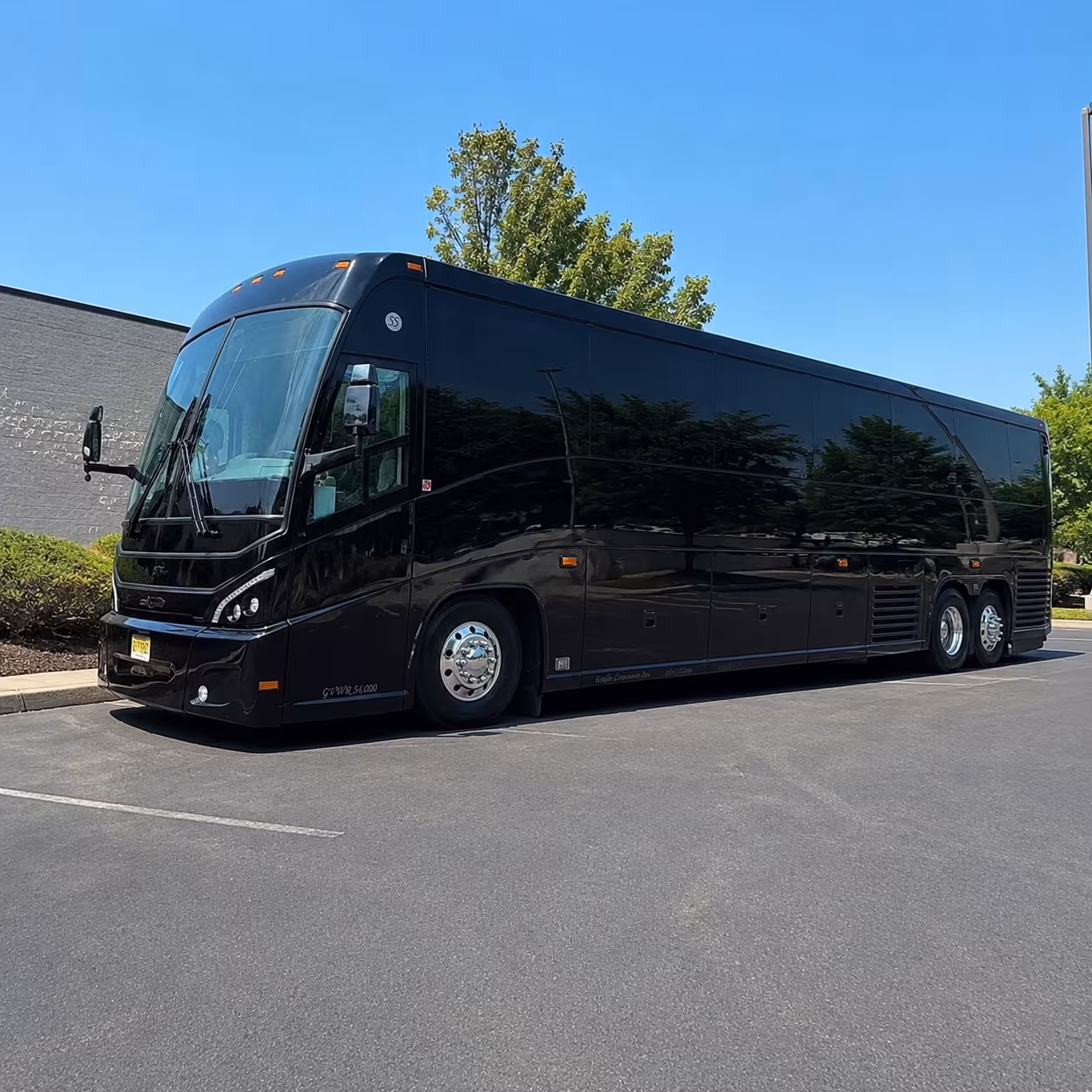 lakeforestcharterbuscompany com makes it possible to get your whole group to john wayne airport stress free