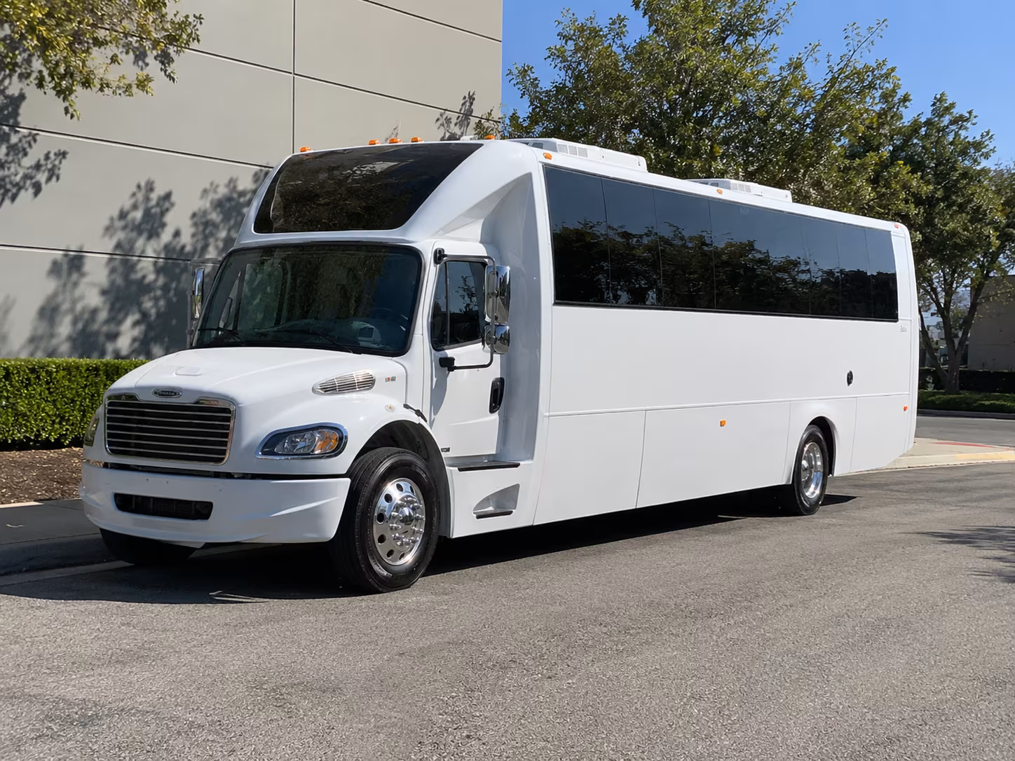 newport beach bus rentals
