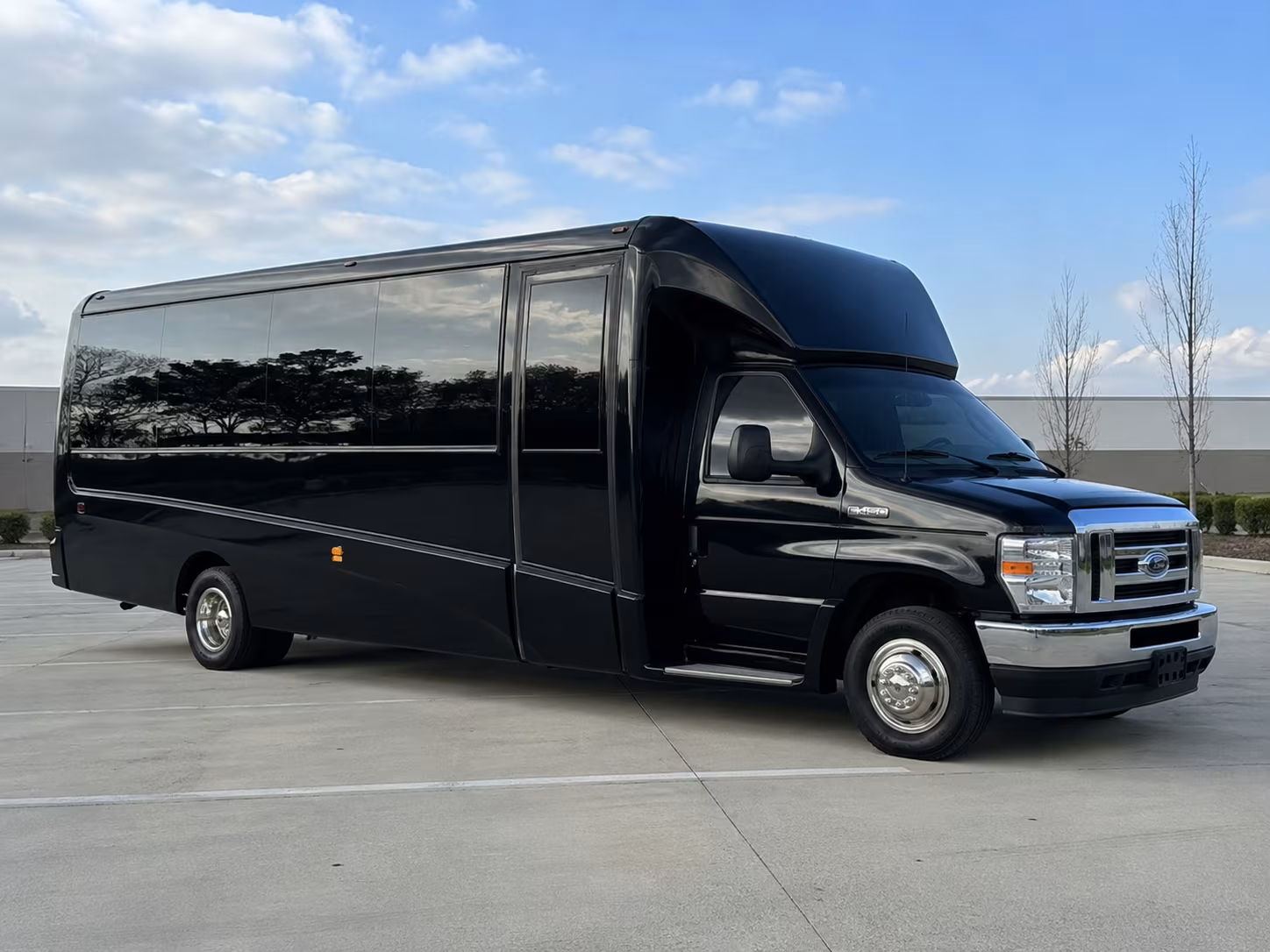 rancho california road has over 40 wineries build your own itinerary and a bus handles every stop