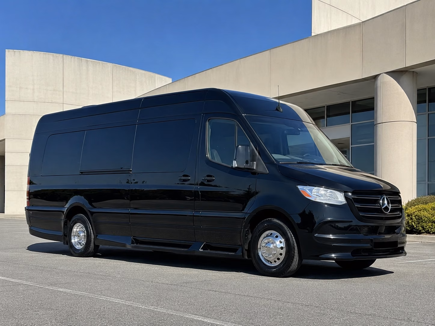 santa ana employee commuter shuttles for santa ana businesses